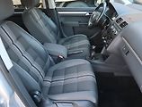 Volkswagen Touran (2012) Comfortline 1.4 TSI, Navi - náhled 9