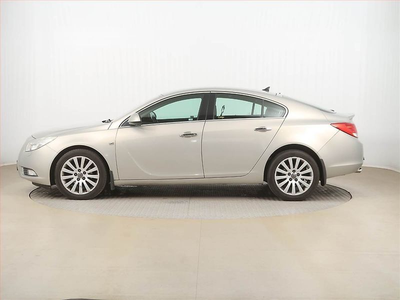 Opel Insignia (2010) 2.0 CDTI, po STK - fotka 3 z 12