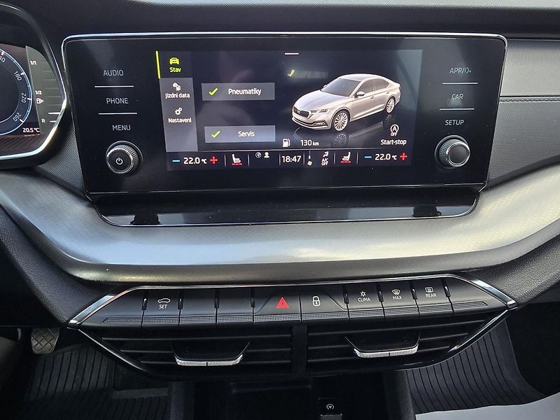 Škoda Octavia 85kW 1.Maj. ČR LED NAVI - fotka 33 z 44