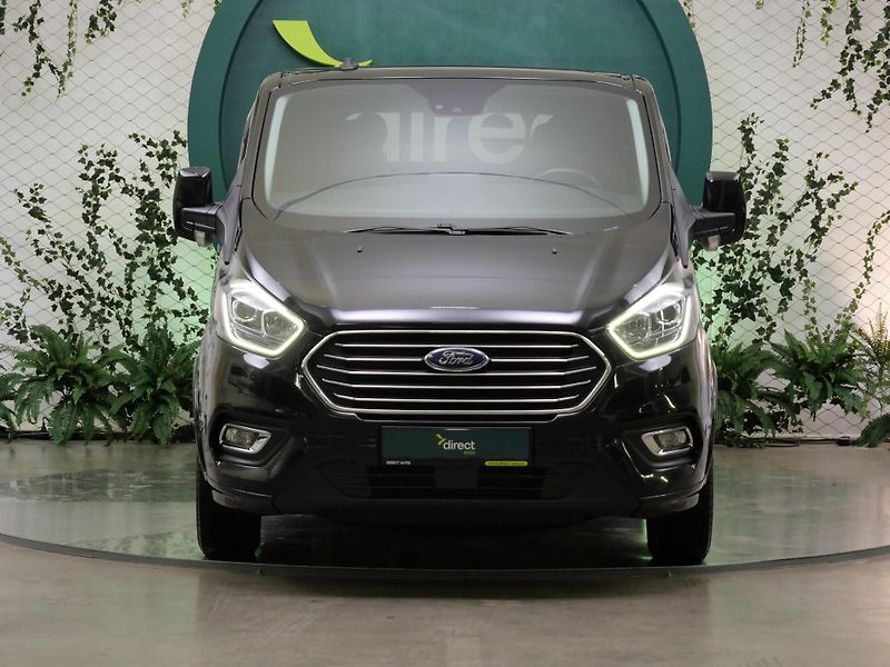 Ford Tourneo Custom - fotka 4 z 25