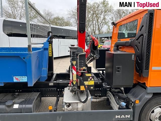 MAN TGL 12.190 nosič + HR Fassi - fotka 11 z 26