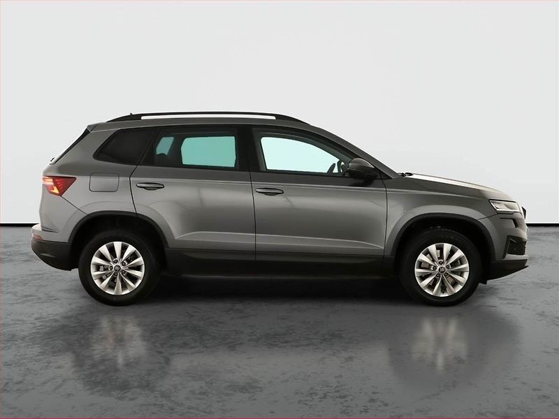 Škoda Karoq (2025) 1.5 TSI - fotka 6 z 17