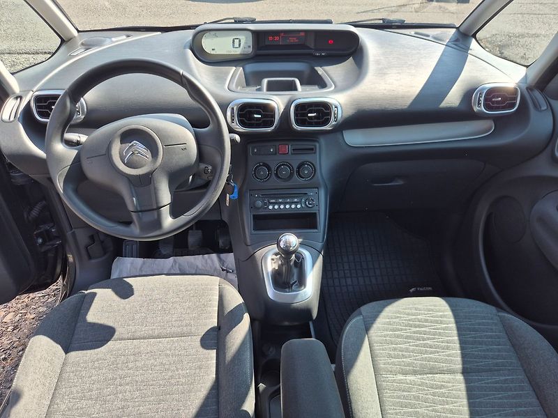 Citroën C3 Picasso 1.2 81kW Manuál - fotka 12 z 19