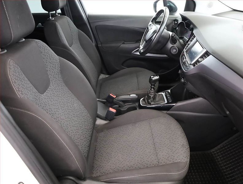 Opel Crossland X (2020) 1.2 Turbo, Serv.kniha - fotka 7 z 16