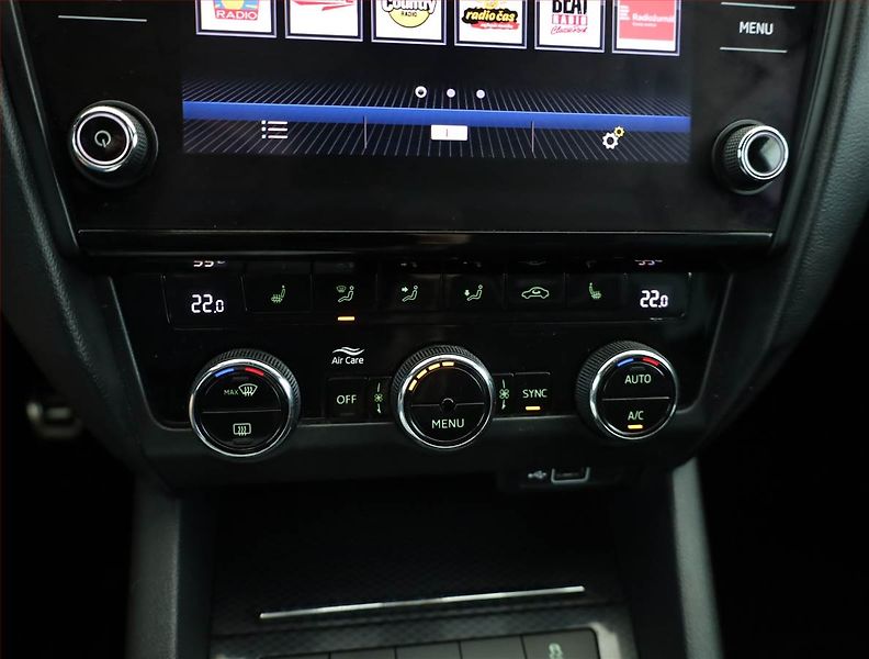 Škoda Octavia (2018) RS 2.0 TDI, Navi, Tempomat - fotka 10 z 21