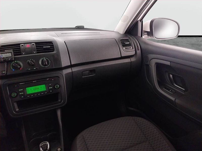Škoda Fabia (2013) 1.2 TSI, Serv.kniha, nová STK - fotka 8 z 18