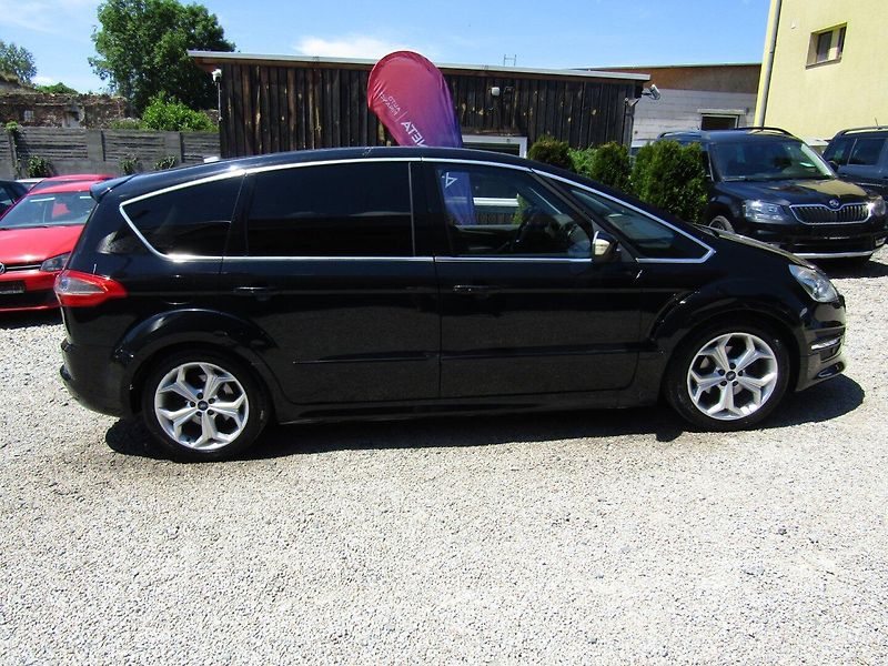 Ford S-MAX (2011) TITANIUM S 2.0 TDCi - fotka 9 z 44