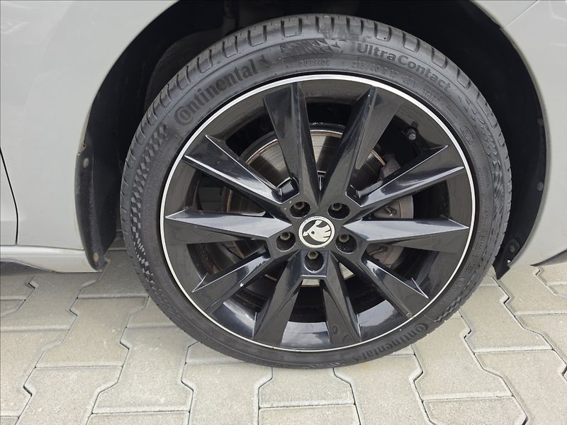 Škoda Rapid 1,2 TSi 77KW Monte Carlo ALU - fotka 37 z 42
