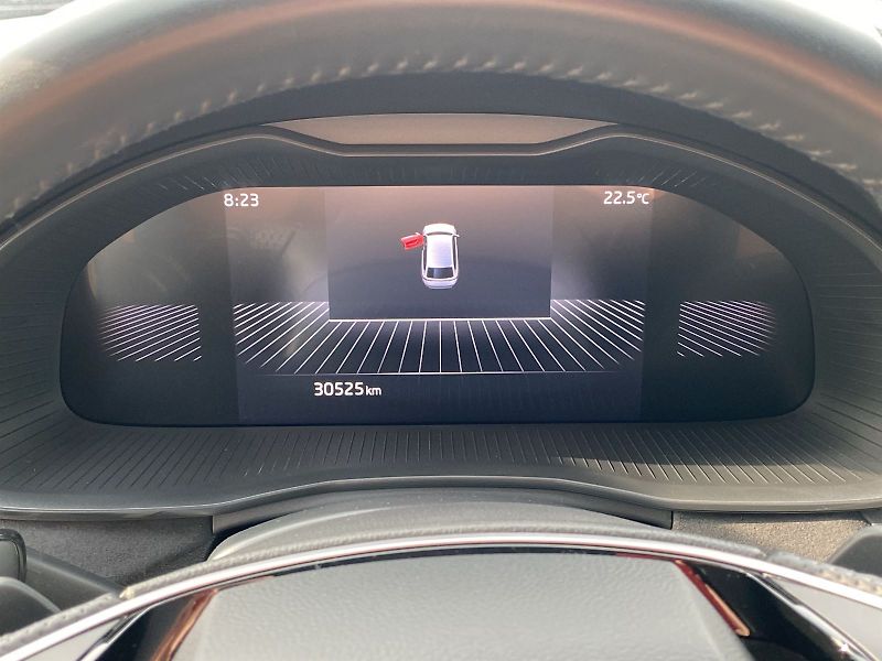 Škoda Scala (2024) 1.0 TSI DSG Drive - fotka 6 z 31