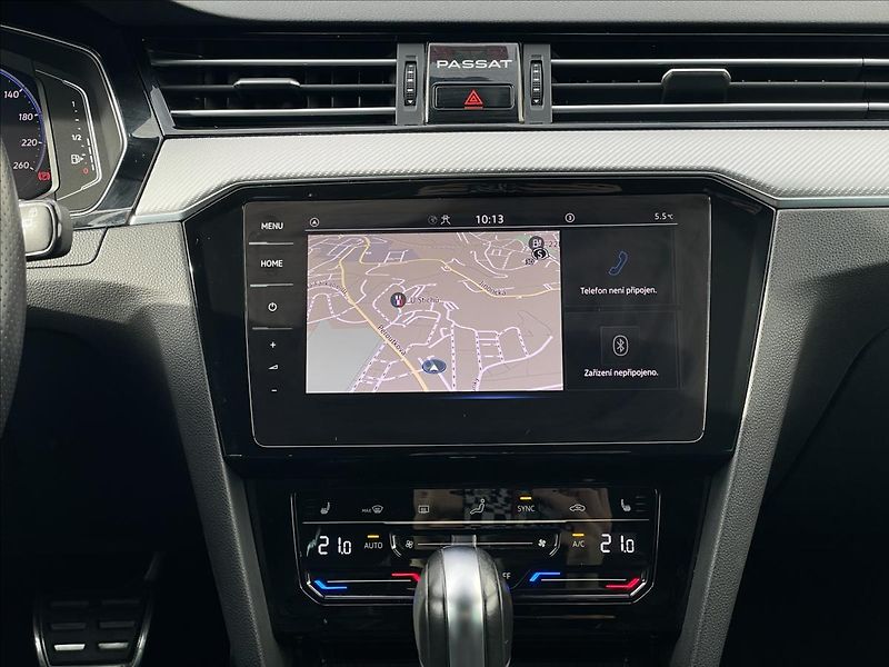 Volkswagen Passat 2,0 TDI 4MOT DSG RLine  Varian - fotka 11 z 23
