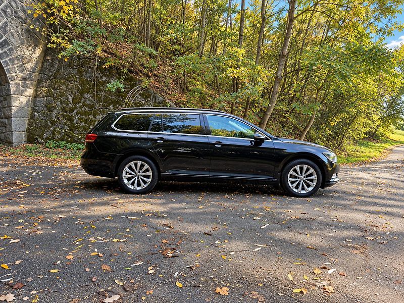 Volkswagen Passat 2,0 TDI 110kW Comfortline Navi - fotka 8 z 41