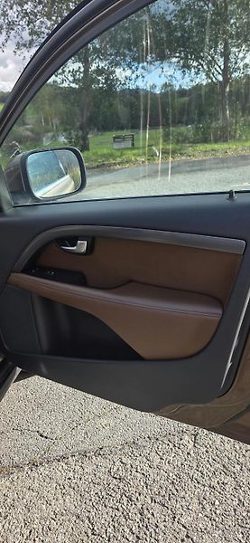 Volvo XC70 (2015)  158 kw D5 - fotka 7 z 21