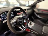 Jaguar F-Pace (2022) 5.0 SVR REZERVOVÁNO  - náhled 1