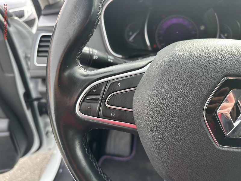 Renault Talisman (2018) 1.6 dCi, Navi, AC, TZ - fotka 12 z 23