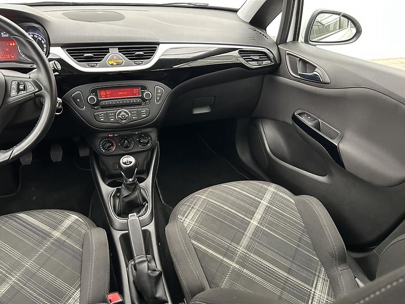 Opel Corsa 1.4 . Enjoy - fotka 17 z 21