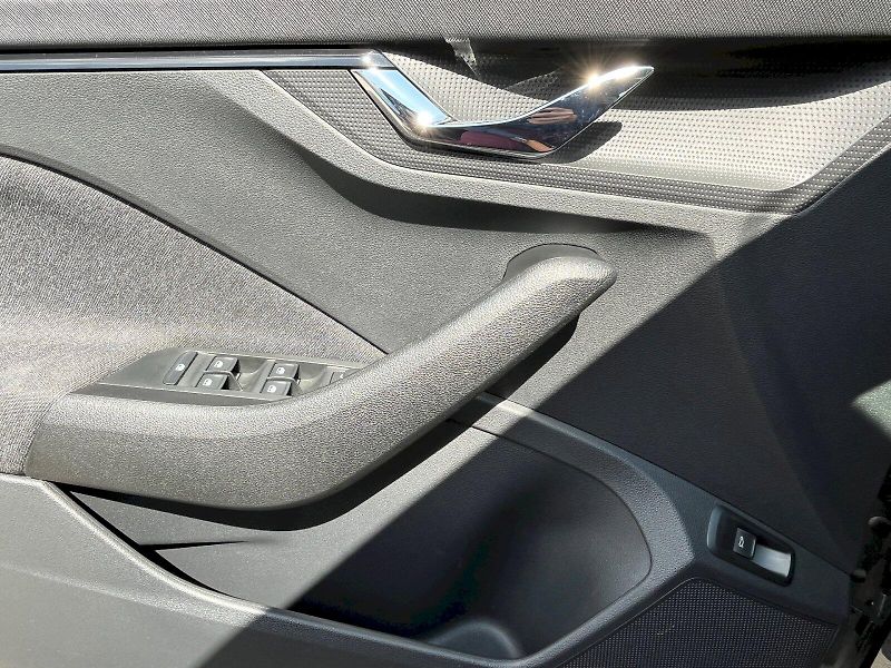 Škoda Kamiq (2020) 1.5 TSI 110 kW Style - fotka 17 z 26