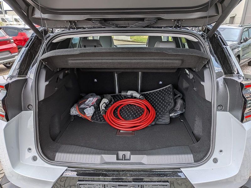 Citroën C5 Aircross (2026) Max Plug-in Hybrid 225 - fotka 9 z 12