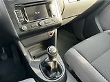 Volkswagen Touran 2,0 TDI Comfortline - náhled 13