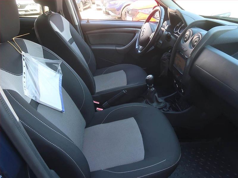 Dacia Duster (2017) Comfort 1.5 dCi, Serv.kniha - fotka 9 z 15