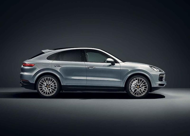 Porsche Cayenne S Coupé je nejnovějším přírůstkem do modelové řady německé automobilky.