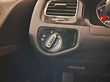 Volkswagen Golf (2014) Highline 2.0 TDI, Automat - náhled 16