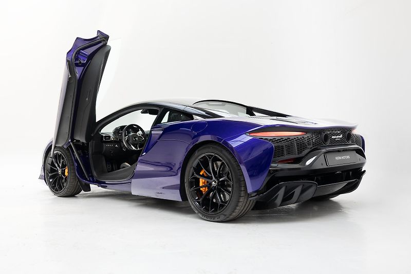 McLaren Ostatní Artura*Servis*B&W*Top stav - fotka 5 z 32