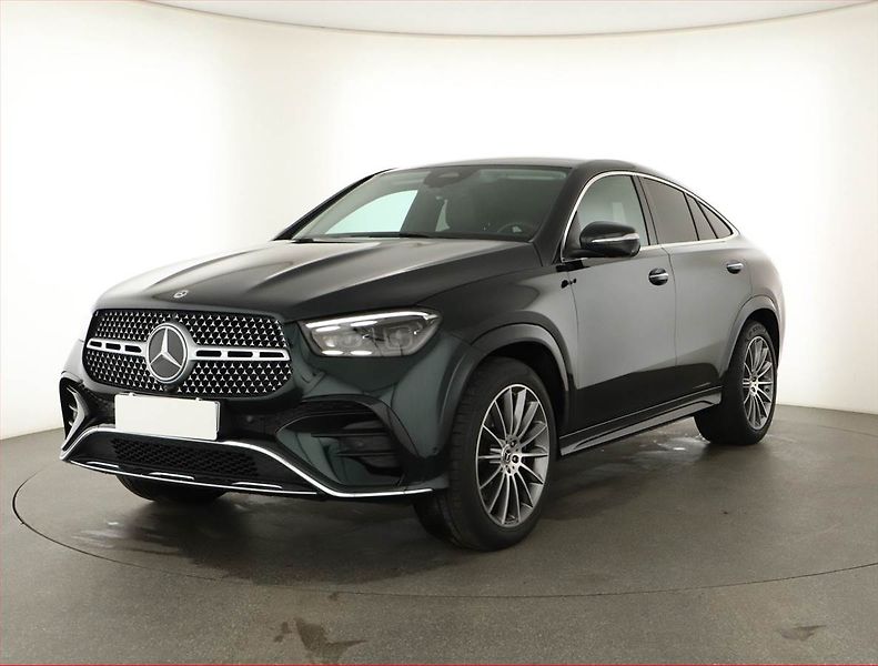 Mercedes-Benz GLE (2024) 300 d 4MATIC - fotka 2 z 29