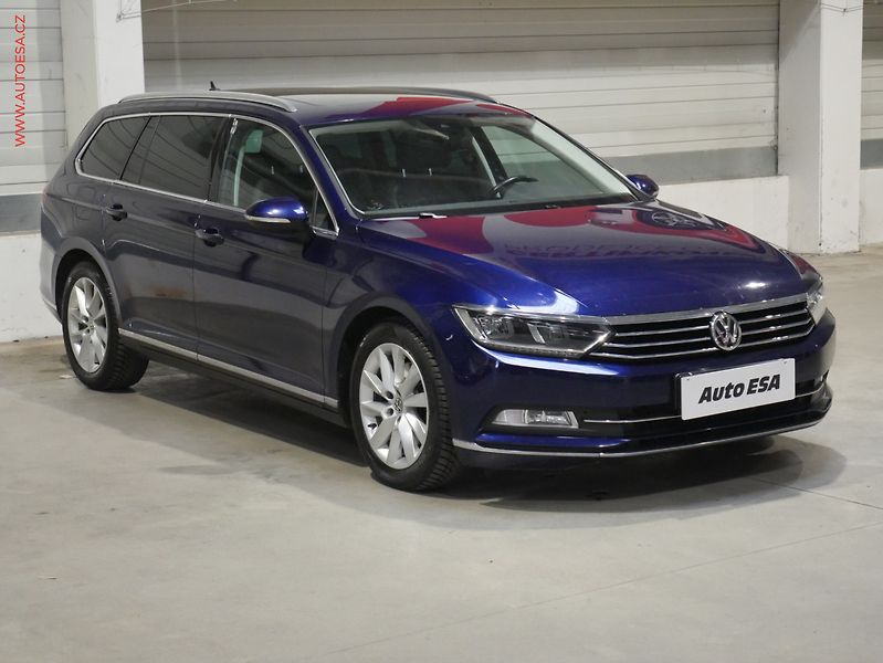 Volkswagen Passat (2019) 2.0 TDi, DSG, navi, LED - fotografie inzerátu