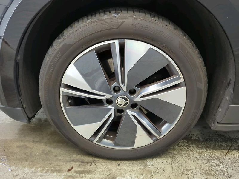 Škoda Enyaq (2023) 80*150KW*TAŽNÉ*KAMERA*Soh97,4% - fotka 13 z 16