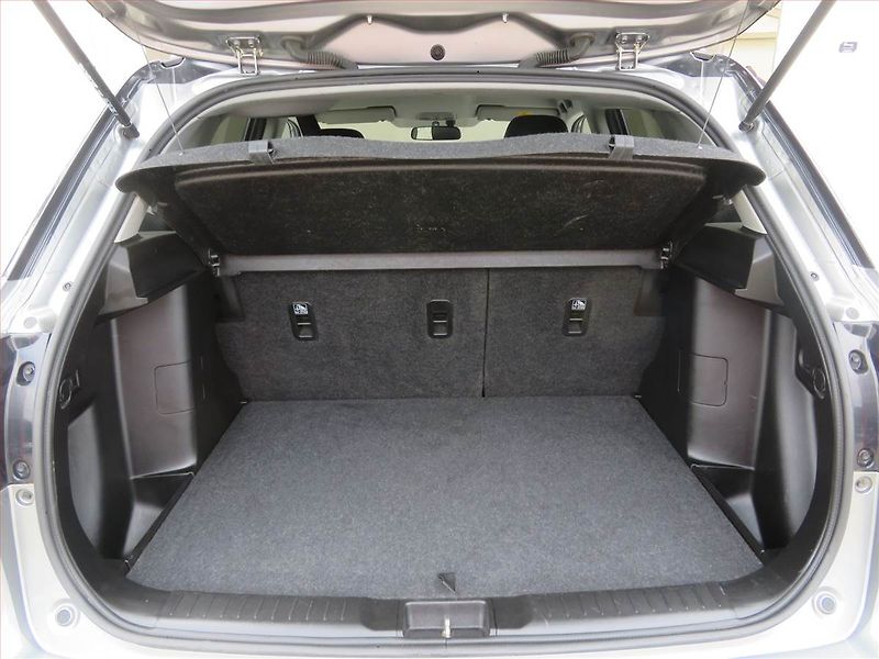 Suzuki Vitara (2016) 1.4 BoosterJet, 4X4, Automat - fotka 14 z 19