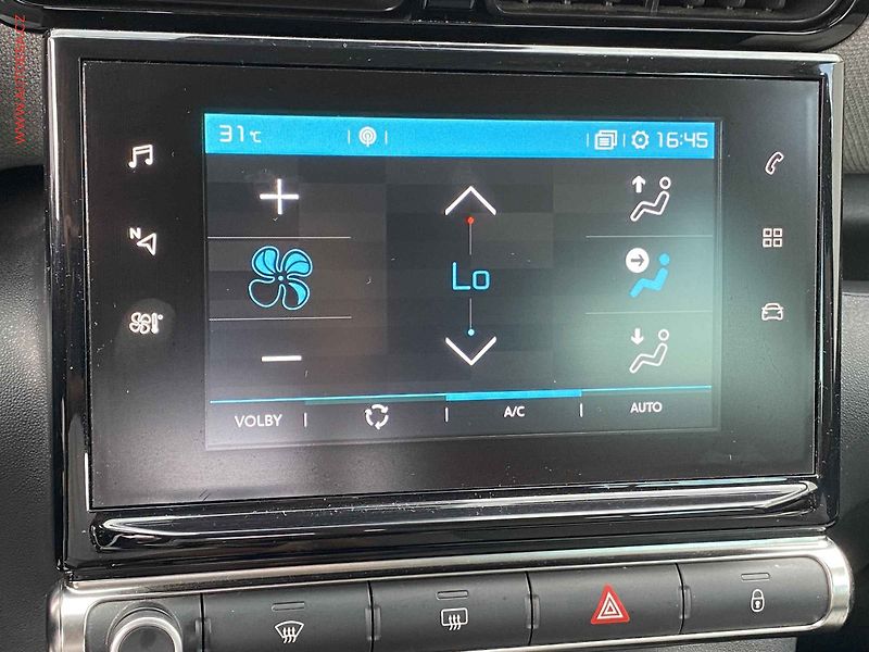 Citroën C3 Aircross (2018) 1.2PT, Shine, navi, kamera - fotka 15 z 21