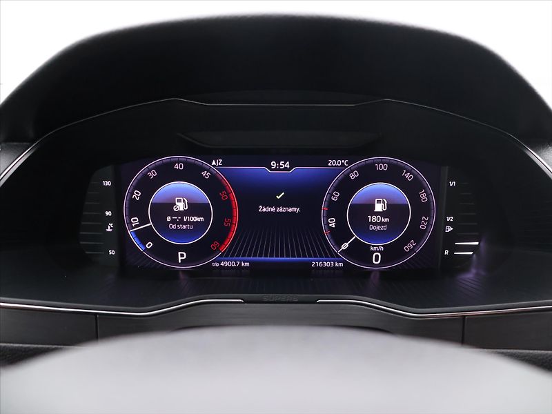 Škoda Superb 2,0 TDI DSG Style+  Navi ACC - fotka 18 z 36