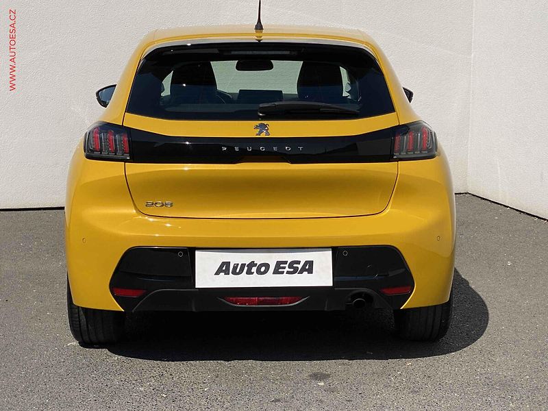 Peugeot 208 (2020) 1.2PT, Allure - fotka 5 z 14