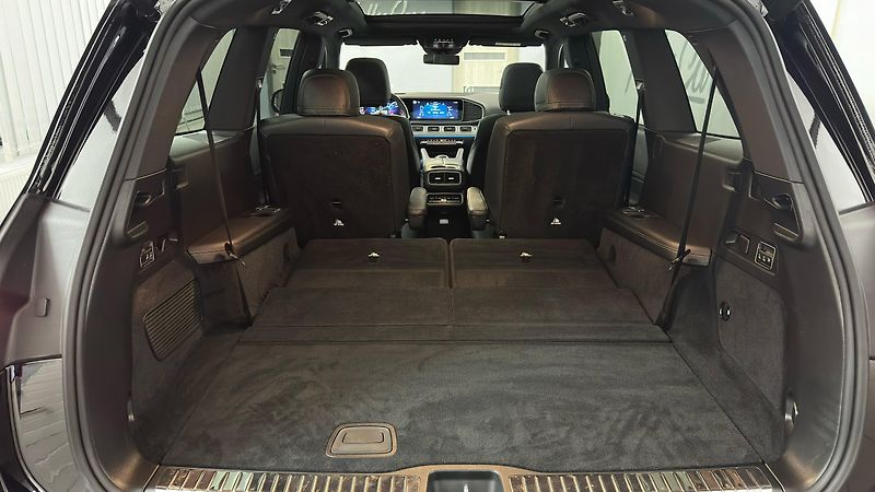 Mercedes-Benz GLS 450 d / 4 MATIC - fotka 27 z 69
