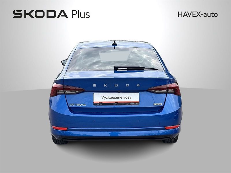 Škoda Octavia (2024) 1.5 TSI e-TEC DSG Style - fotka 32 z 32