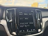 Volvo V60 B3 2.0/120kW Momentum Aut. - náhled 16