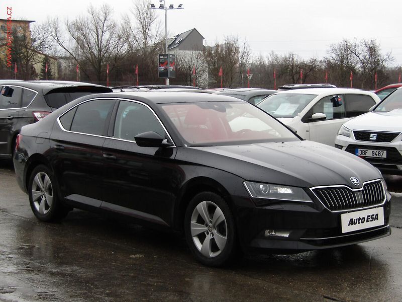 Škoda Superb (2019) 2.0TDi 4x4, 2.maj,ČR, Style - fotka 1 z 23