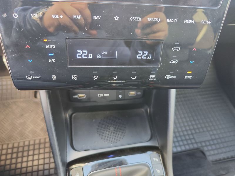 Hyundai Tucson 1.6 T-GDI/110kW N-Line DCT 4x4 - fotka 23 z 33