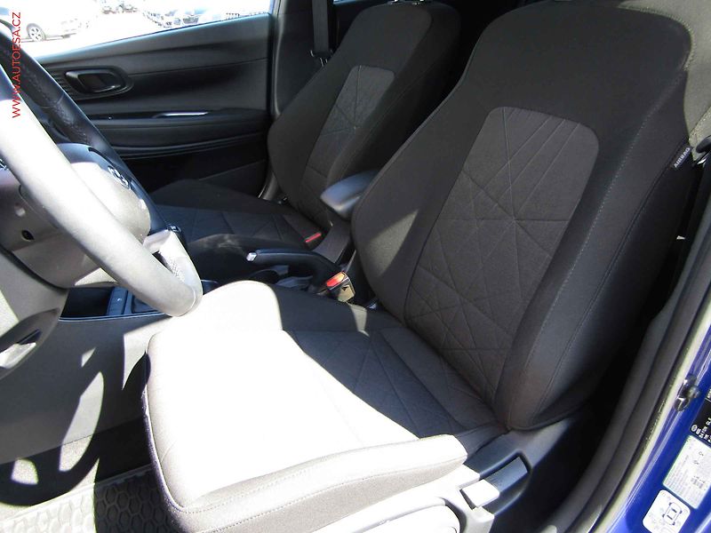 Hyundai Bayon (2024) 1.2MPi, 1.maj,ČR, AC, temp - fotka 9 z 17