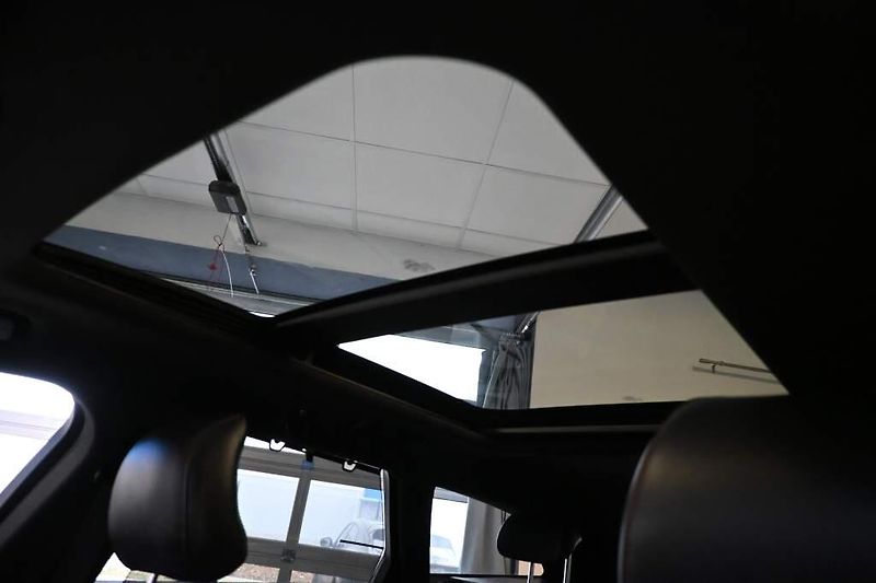 Ford Mondeo (2020) 2.0 ST-LINE LED SONY ACC Kamer - fotka 32 z 41