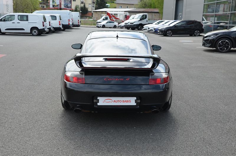 Porsche 911 (2000) Carrera 4  motor po GO - fotka 6 z 20
