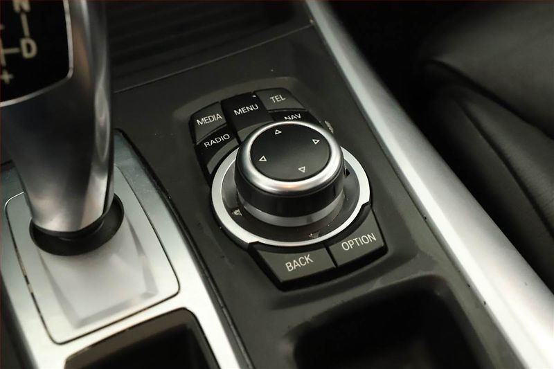 BMW X5 (2013) xDrive30d, 4X4, Automat, Kůže - fotka 21 z 21