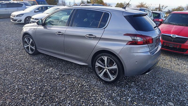 Peugeot 308 (2021) - fotka 7 z 34