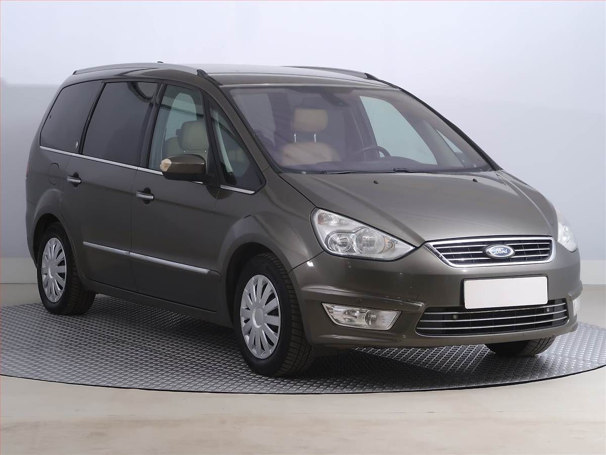 Ford Galaxy 2.2 TDCi, 7 míst, Navi