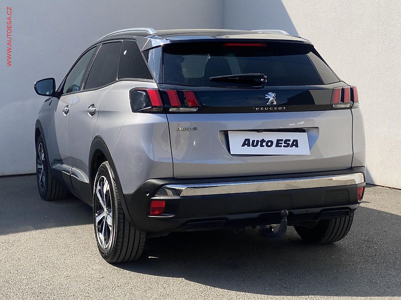 Peugeot 3008 (2020) 1.2PT, Crossway, AT, TZ, navi - fotka 6 z 20