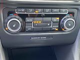 Volkswagen Golf (2011) 1.4 16V, Team, navi, kamera - náhled 16