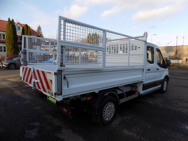 Ford Transit (2017) 2,0 96KW 7MÍST SKLÁPĚČ  - fotka 7 z 47