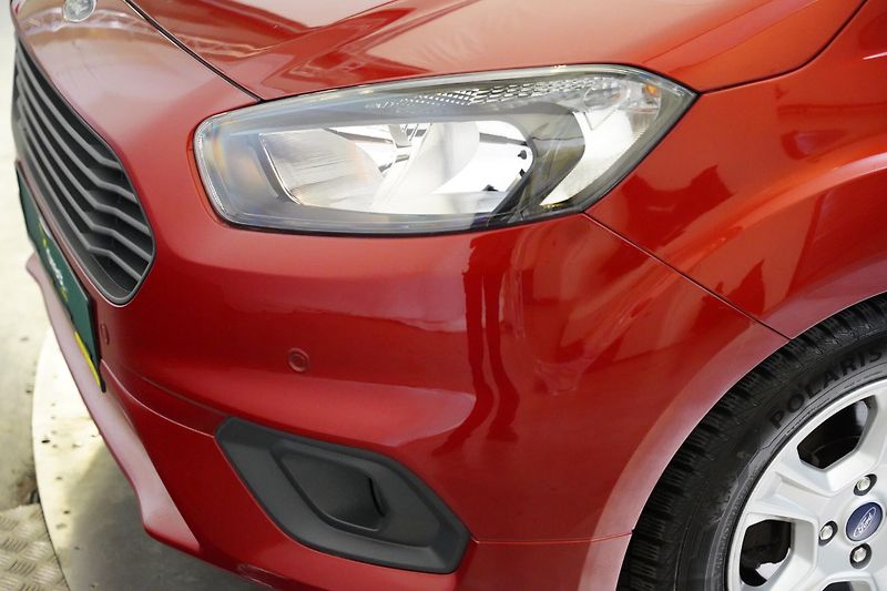 Ford Tourneo Courier - fotka 9 z 25