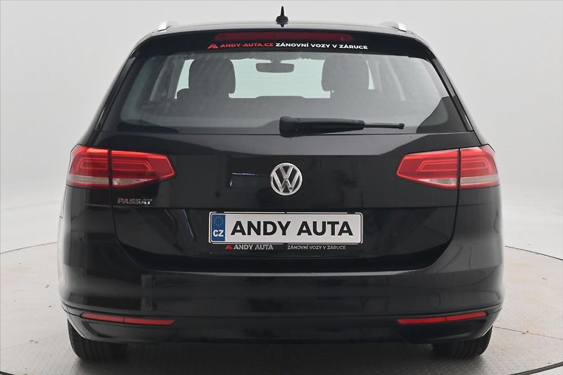 Volkswagen Passat 2,0 TDI 110 kW COMFORTLINE Zár - fotka 6 z 28
