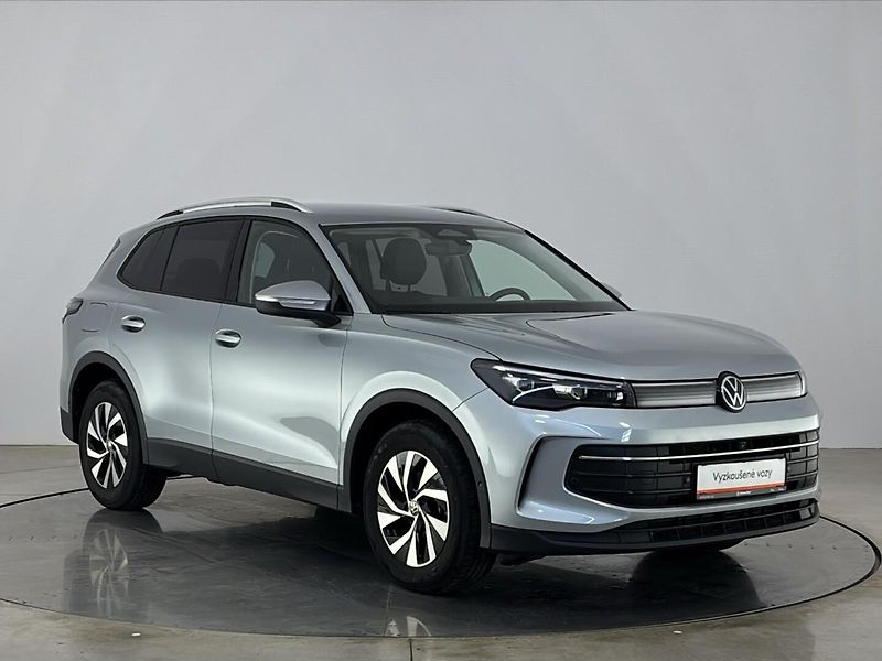 Volkswagen Tiguan People DSG - fotka 14 z 30